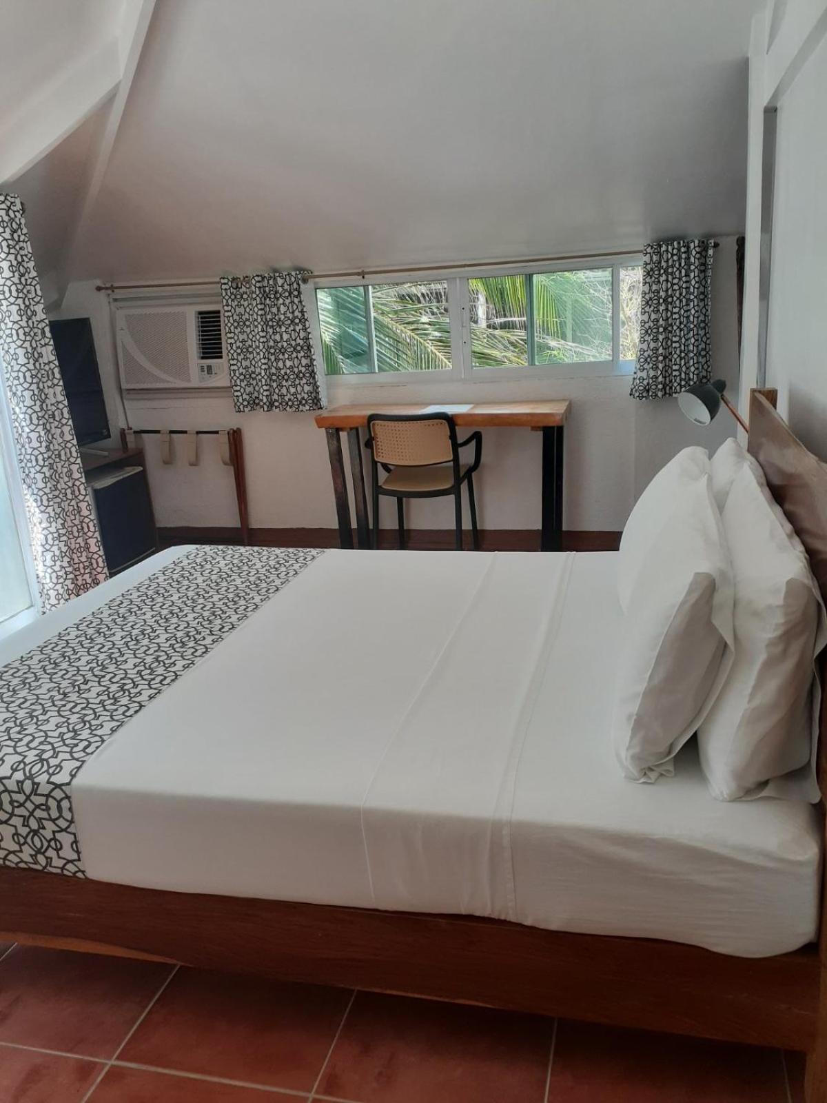 Bluewaves Beach House Balabag  Esterno foto