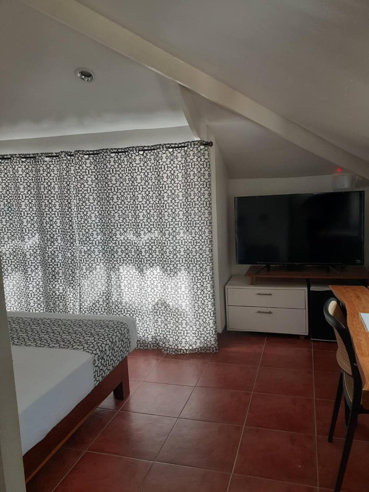 Bluewaves Beach House Balabag  Esterno foto