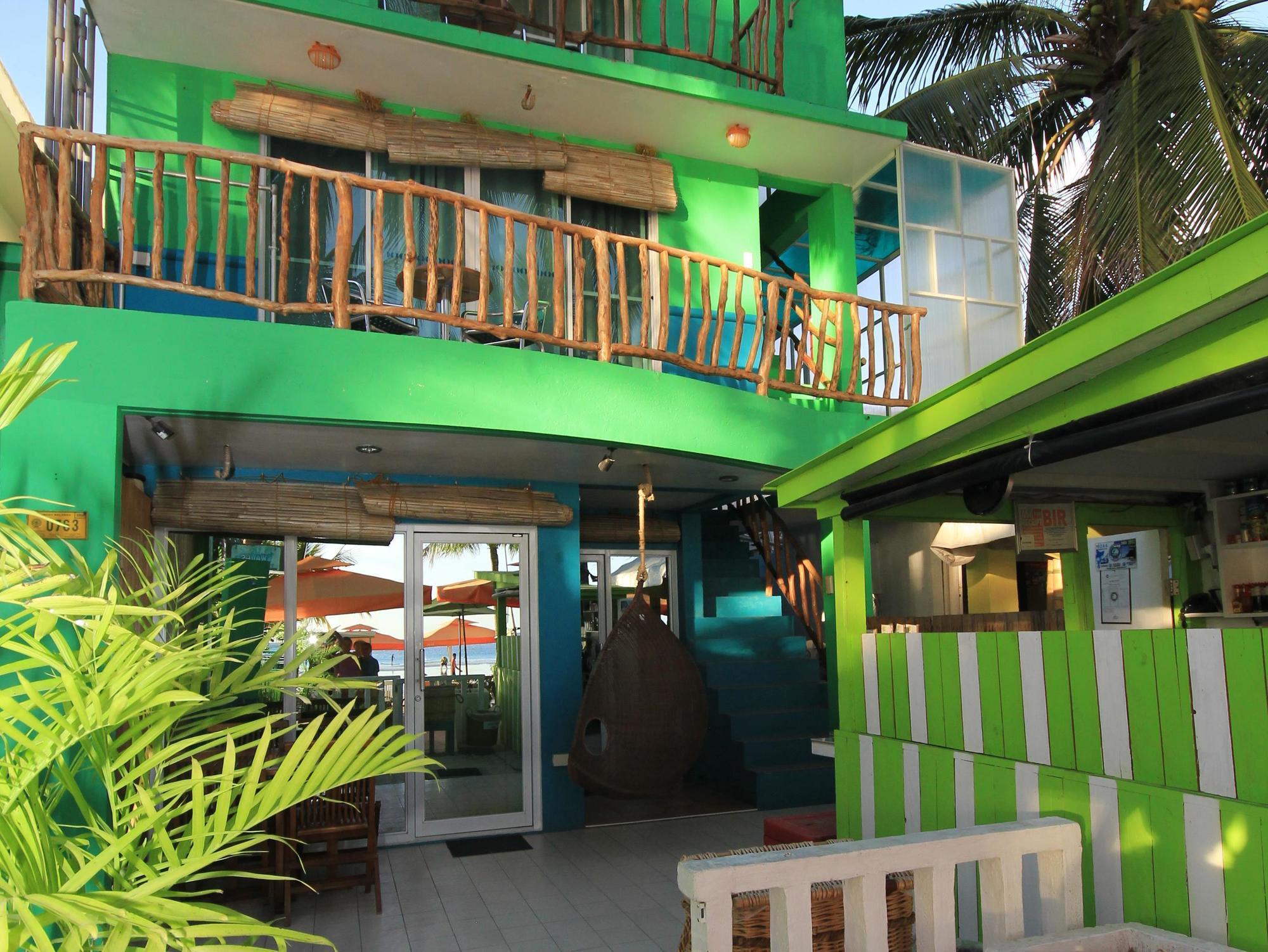 Bluewaves Beach House Balabag  Esterno foto